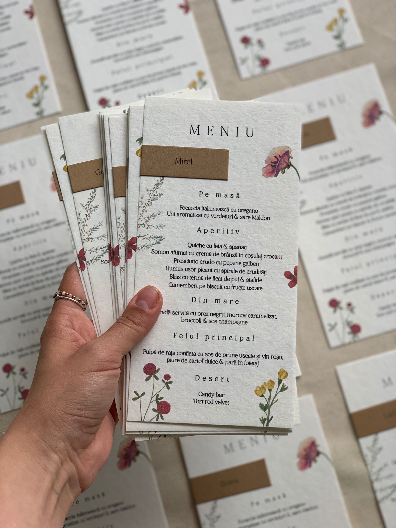 Meniu floral